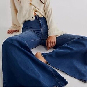 Free People- Just a float flare jeans